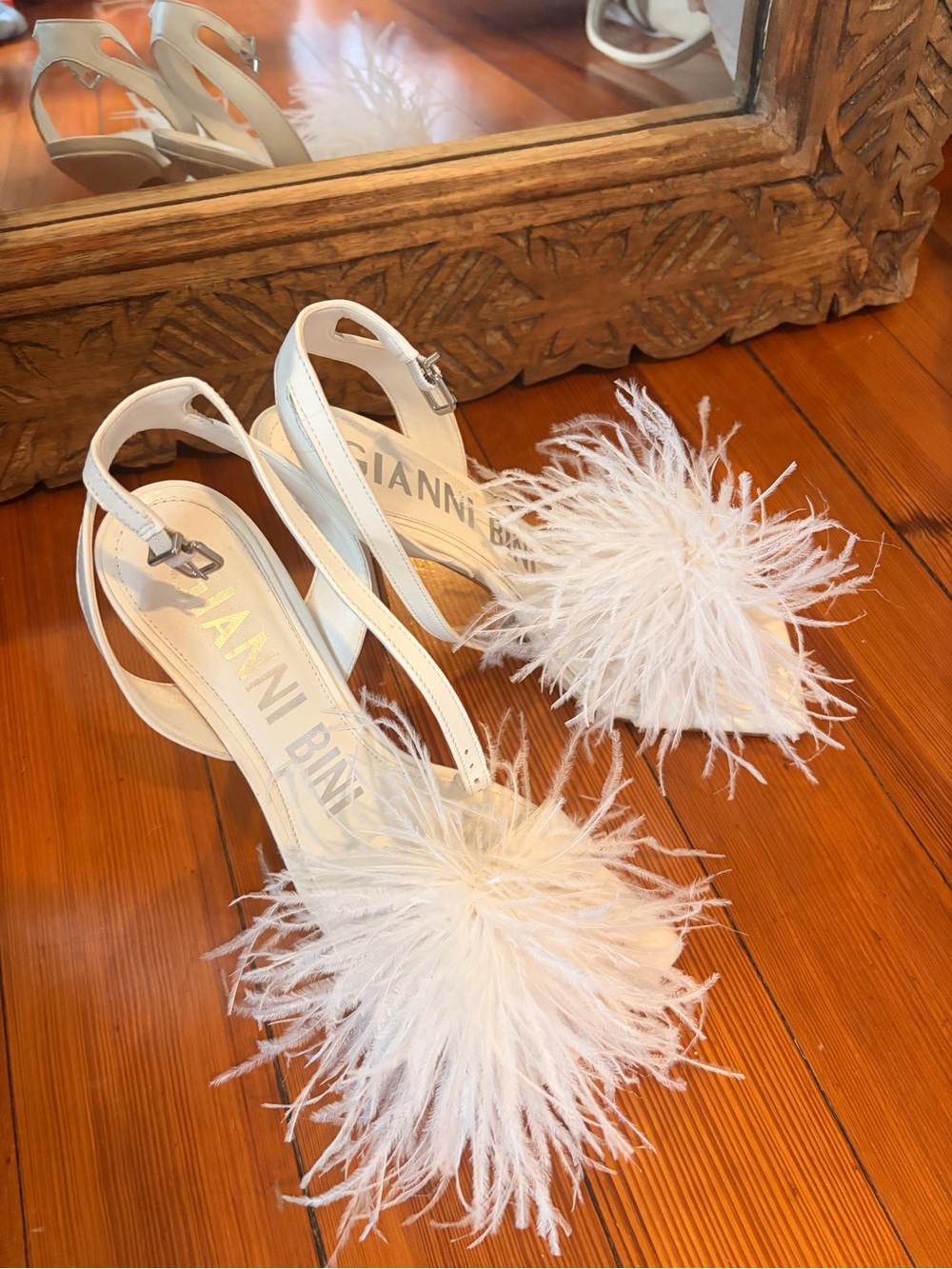 Gianni Bini Ivory Feather Slingback Heels